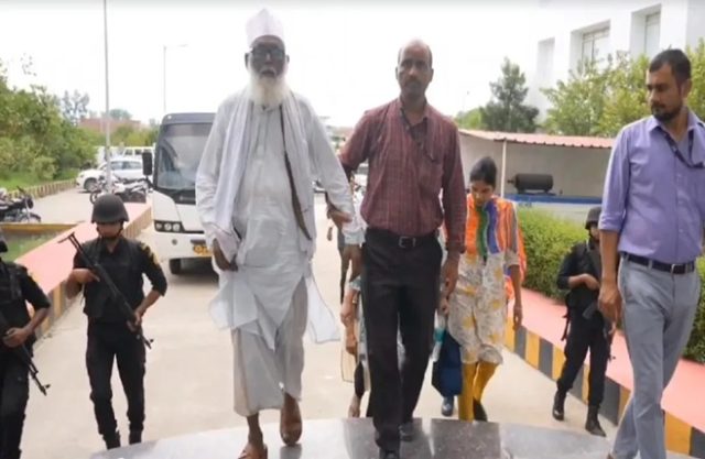 ચાંગુર બાબા ધર્મ પરિવર્તન રેકેટ કેસમાં ED દ્વારા 15 કરોડ રૂપિયાના દુબઈ ટ્રાન્સફરની તપાસ