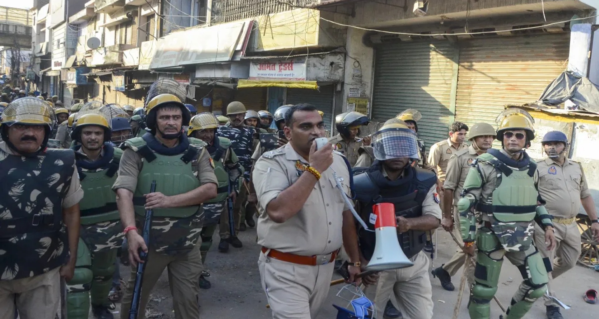 'આઈ લવ મોહમ્મદ' વિવાદ: બરેલી બાદ બારાબંકી, મઉ અને મુઝફ્ફરનગરમાં તણાવ, અનેકની ધરપકડ, પોલીસ હાઈ એલર્ટ પર