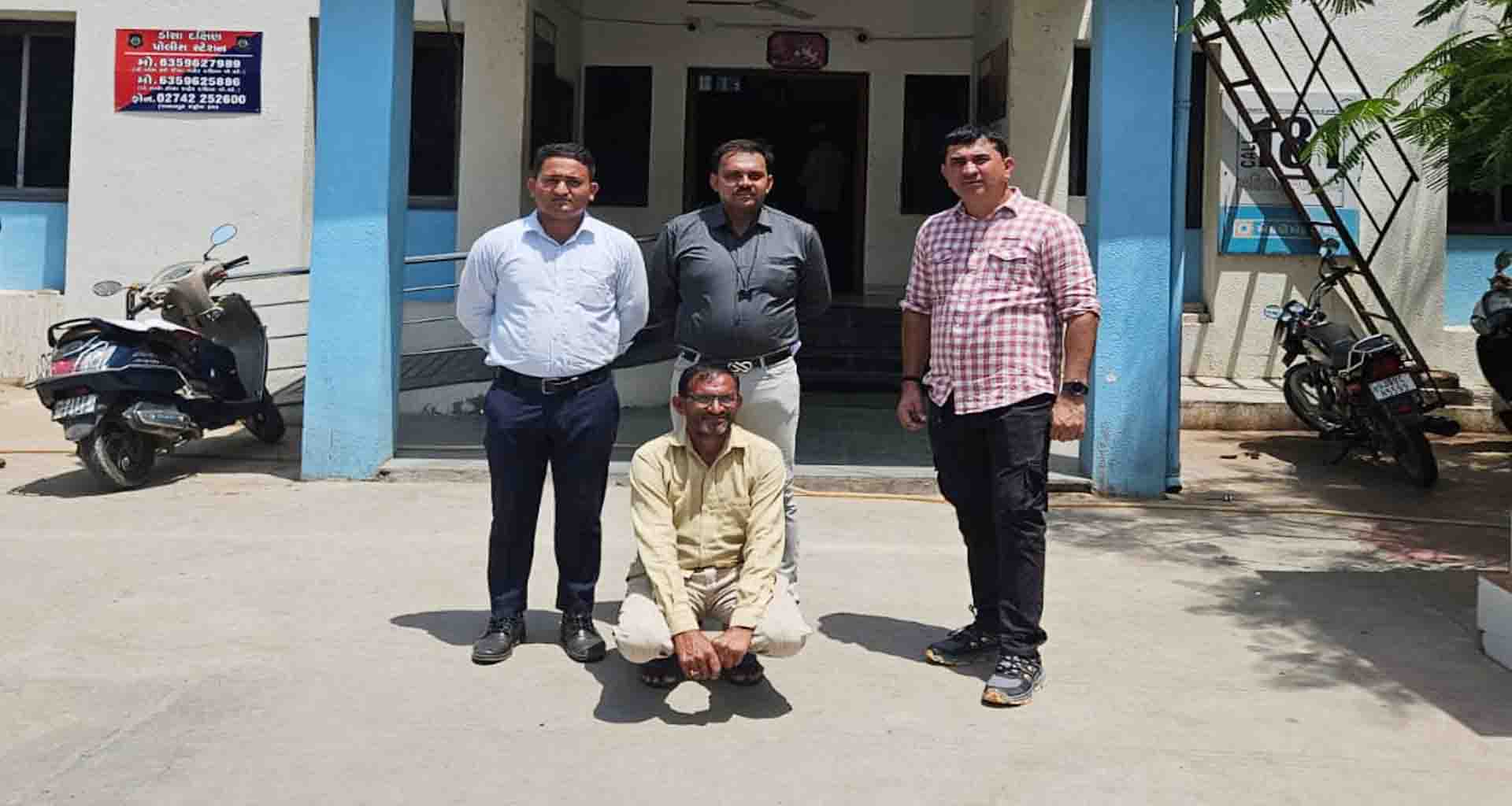 વાહન ચોરીના ગુનામાં છેલ્લા ૧૫ વર્ષથી નાસતો ફરતો આરોપી પકડાયો