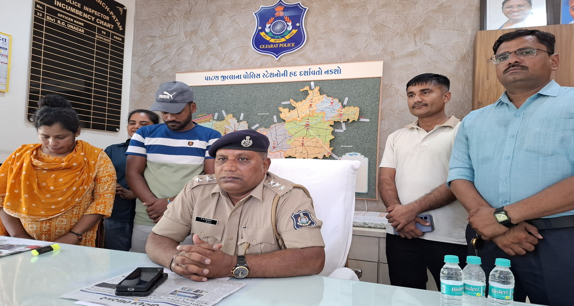 પાટણ એલસીબી ટીમે સિદ્ધપુર ના દેથળી ગામે થી બાંગ્લાદેશી મુસ્લિમ દંપતી ને ઝડપી લીધું