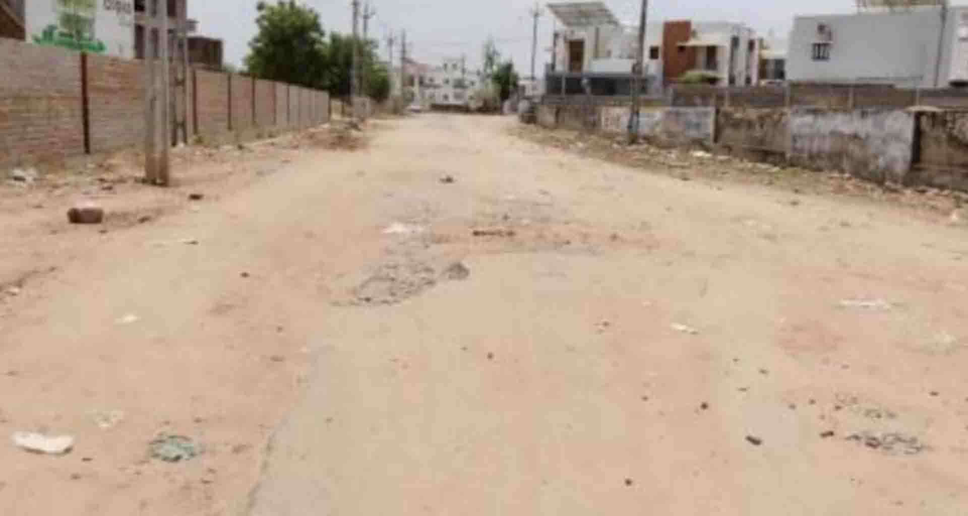 પાટણના હાંસાપુરથી બોરસણ તરફના માર્ગની હાલત દયનીય