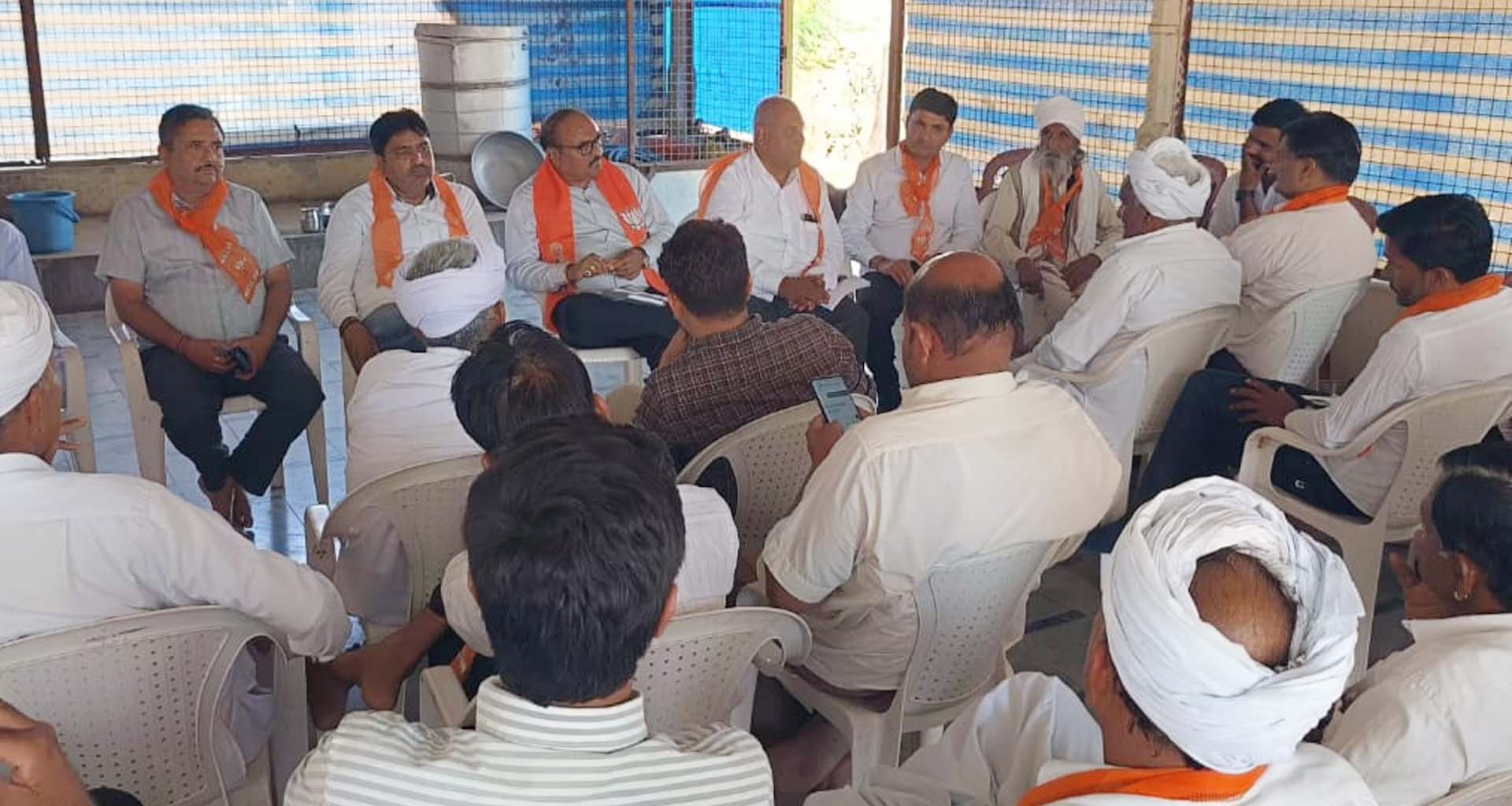 બનાસકાંઠામાં જિલ્લા-તાલુકા પંચાયત ચૂંટણી પૂર્વે રાજકીય ગરમાવો