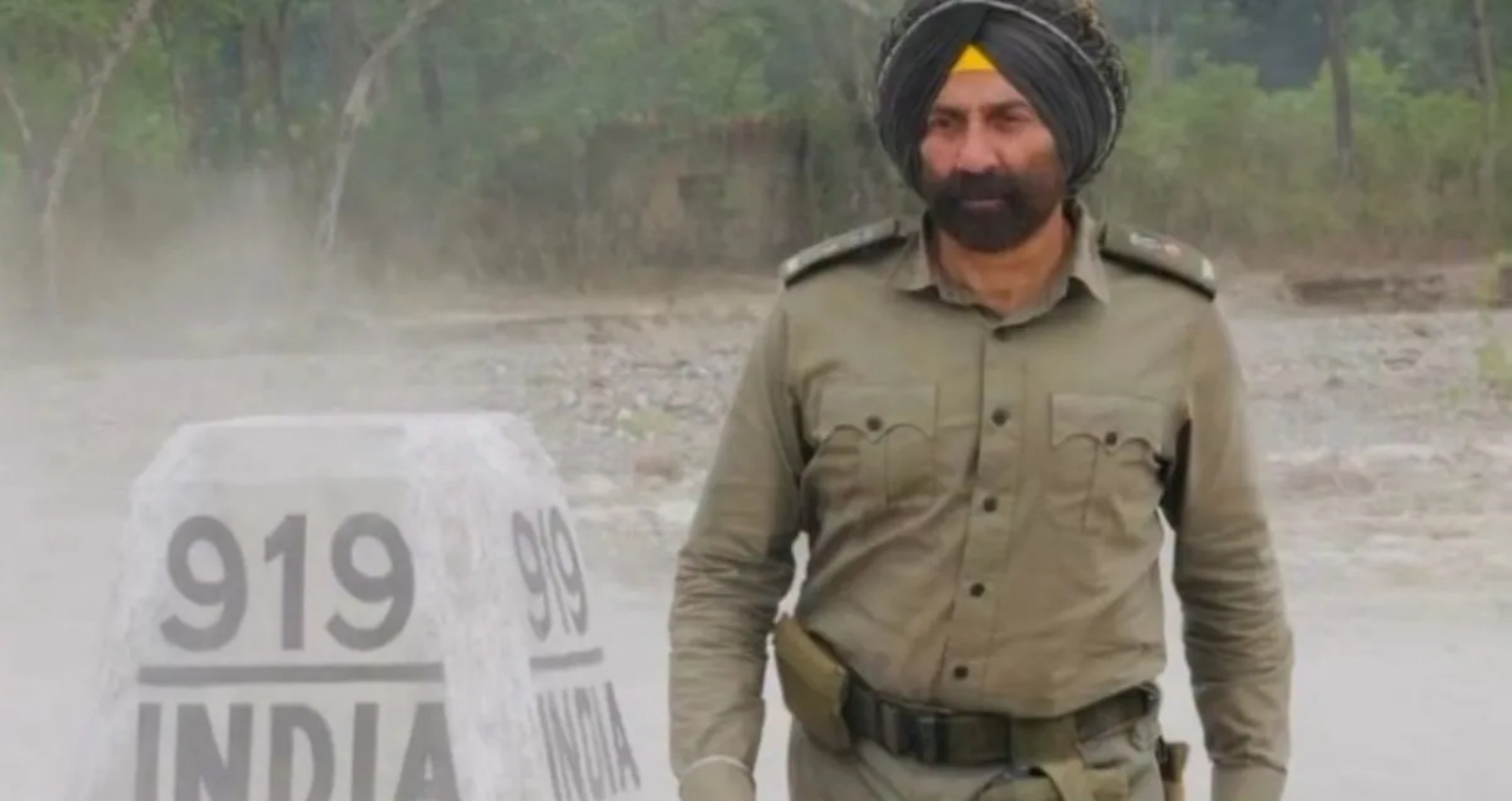 'બોર્ડર 2' એ બોક્સ ઓફિસ પર નવા રેકોર્ડ તોડ્યા, સની દેઓલની ફિલ્મે 300 કરોડ રૂપિયાનો આંકડો પાર કર્યો