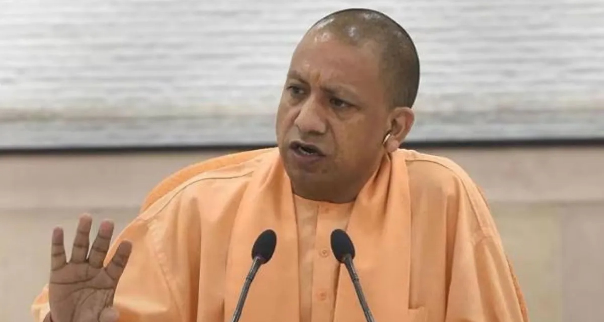 સીએમ યોગીએ યુનિવર્સિટીઓ અને કોલેજોની તપાસના આદેશ આપ્યા, દરેક જિલ્લામાં ખાસ તપાસ ટીમ બનાવવામાં આવશે