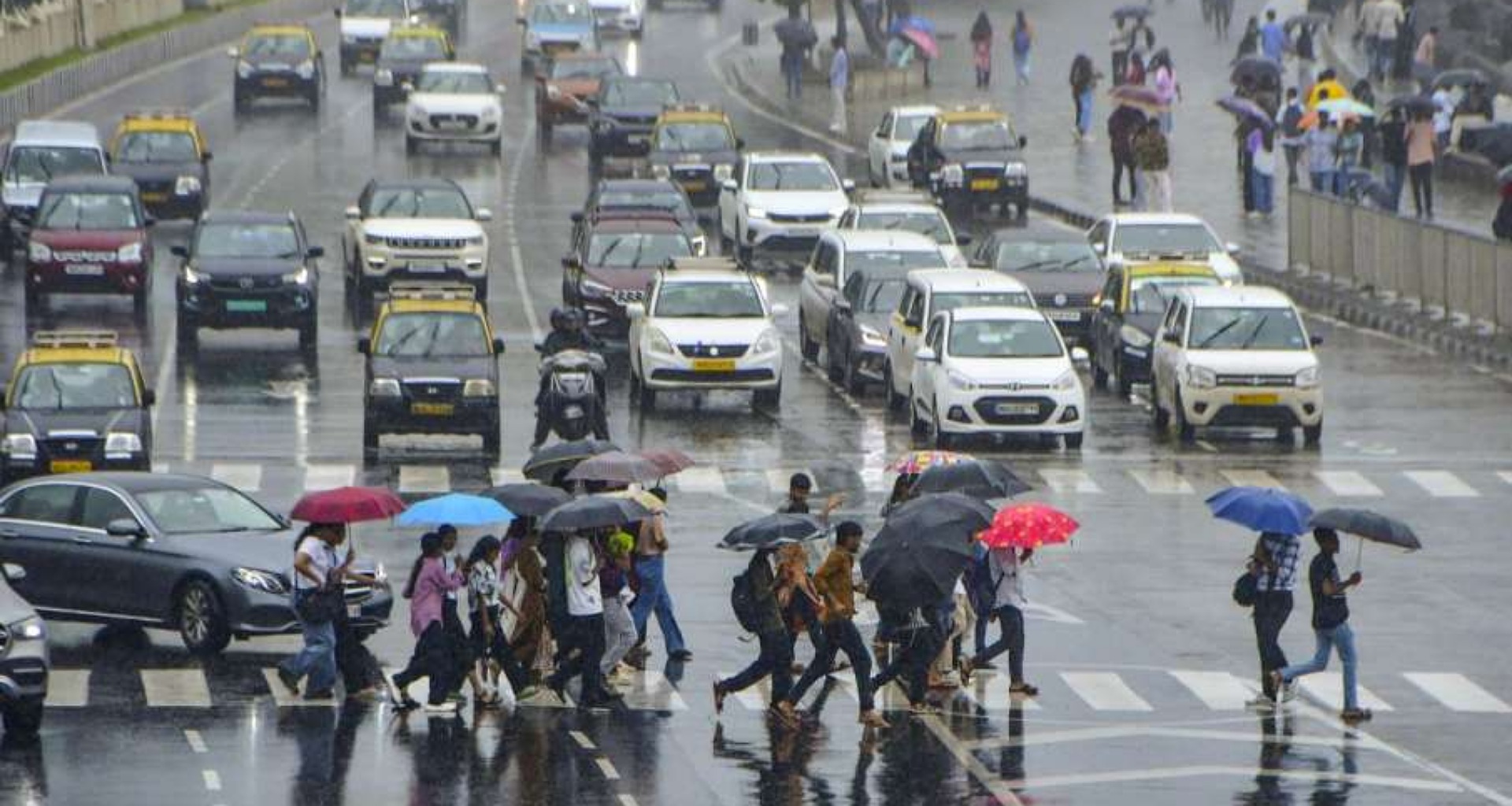 યુપી-બિહાર સહિત દેશના 20 રાજ્યોમાં ભારે વરસાદની ચેતવણી, ઝારખંડ અને ઓડિશા માટે રેડ એલર્ટ જારી