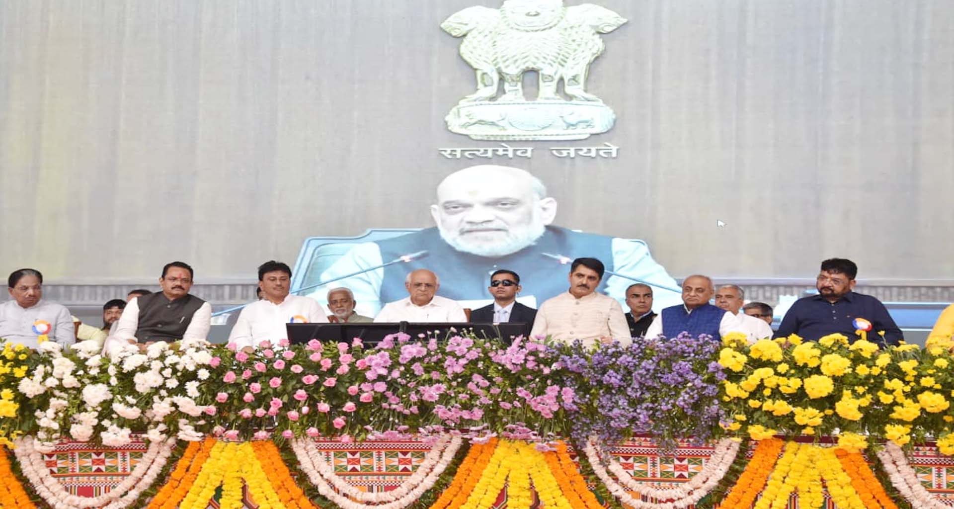 મહેસાણા જિલ્લાની સૌ પ્રથમ સૈનિક સ્કૂલ અને ઓર્ગેનિક પ્લાન્ટનું કેન્દ્રીય ગૃહમંત્રી અમિત શાહના હસ્તે વર્ચ્યુઅલ લોકાર્પણ