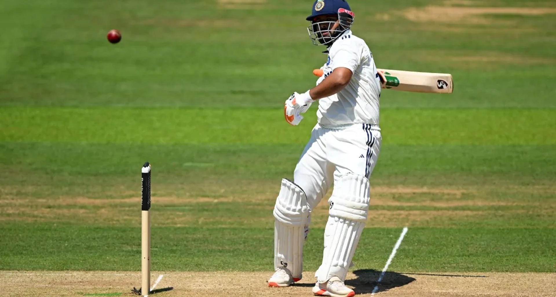 આંગળી તૂટેલી અને પીડાથી પીડાતી હોવા છતાં ઋષભ પંતની ઇનિંગ્સ ખાસ બની