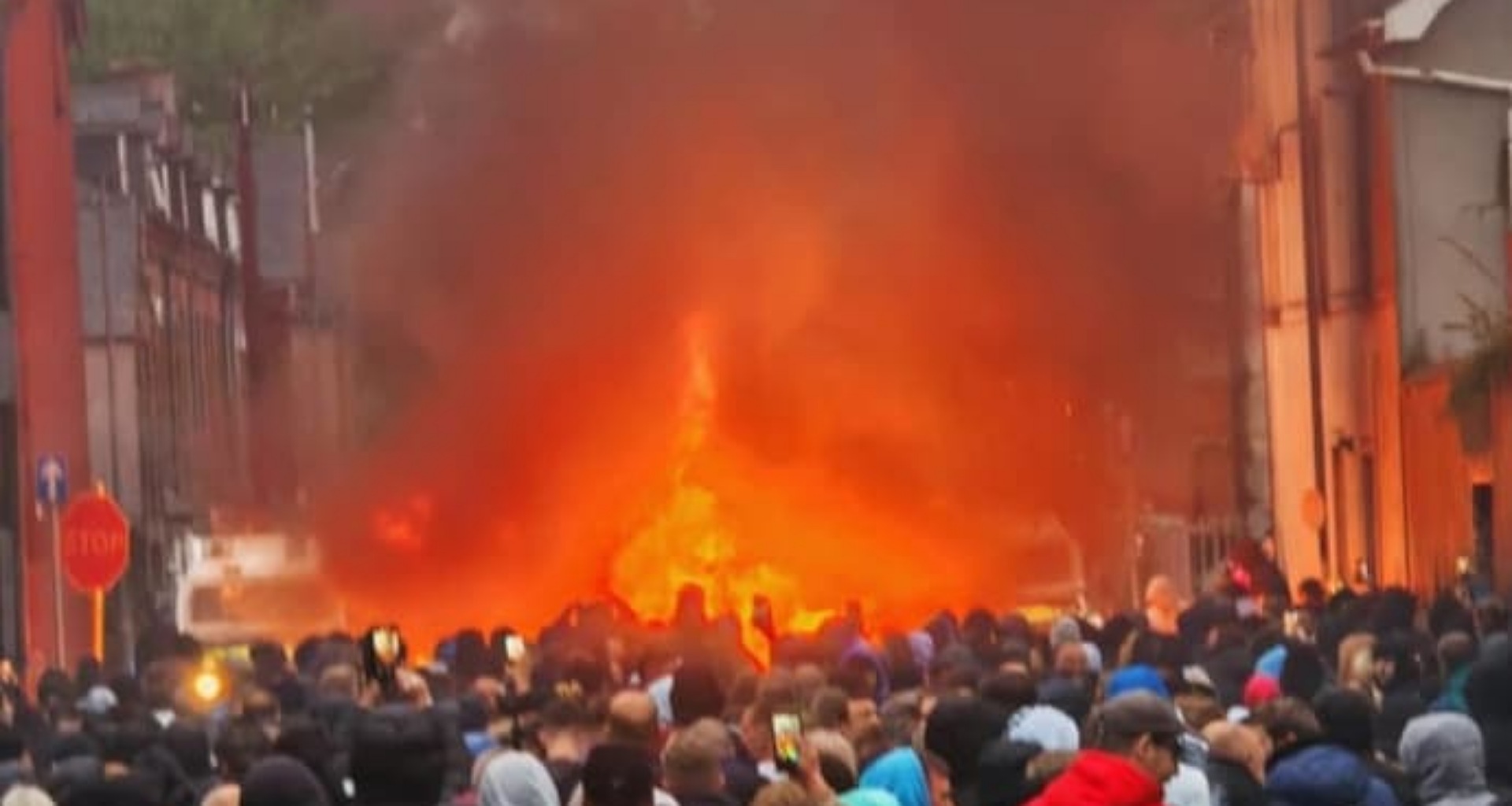 છોકરી પર કથિત જાતીય હુમલો બાદ આયર્લેન્ડમાં રમખાણો ફાટી નીકળ્યા