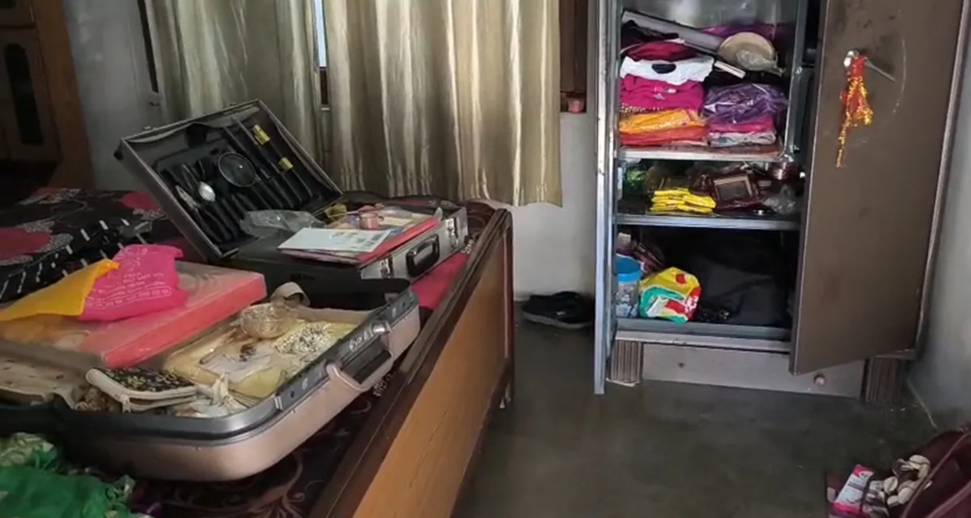 હાઈકોર્ટના જજ સહિત ત્રણ ઘરોમાં આશરે 38 લાખ રૂપિયાની ચોરી