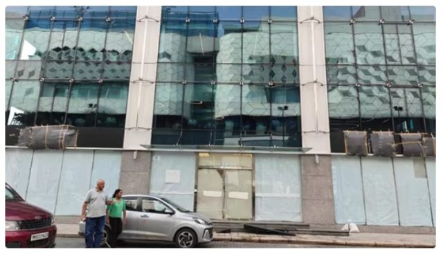 ટેસ્લા મુંબઈ શોરૂમનો પહેલો દેખાવ, 15 જુલાઈના રોજ લોન્ચ થવા માટે તૈયાર છે