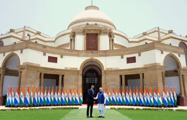 પ્રધાનમંત્રી મોદી હૈદરાબાદ હાઉસ ખાતે પેરાગ્વેના રાષ્ટ્રપતિને મળ્યા