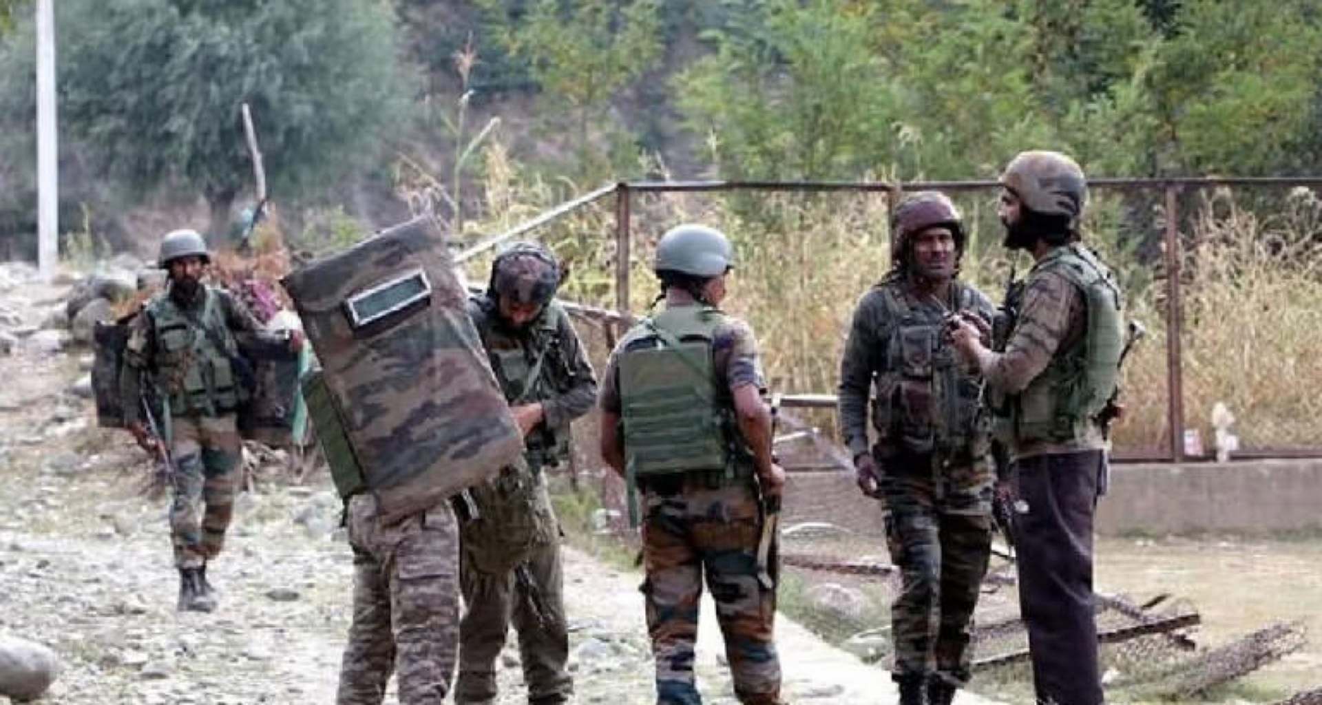 જમ્મુ-કાશ્મીરના બાંદીપોરામાં ગોળીબારમાં લશ્કર-એ-તોયબાના ટોચના કમાન્ડર અલ્તાફ લલ્લીનું મોત