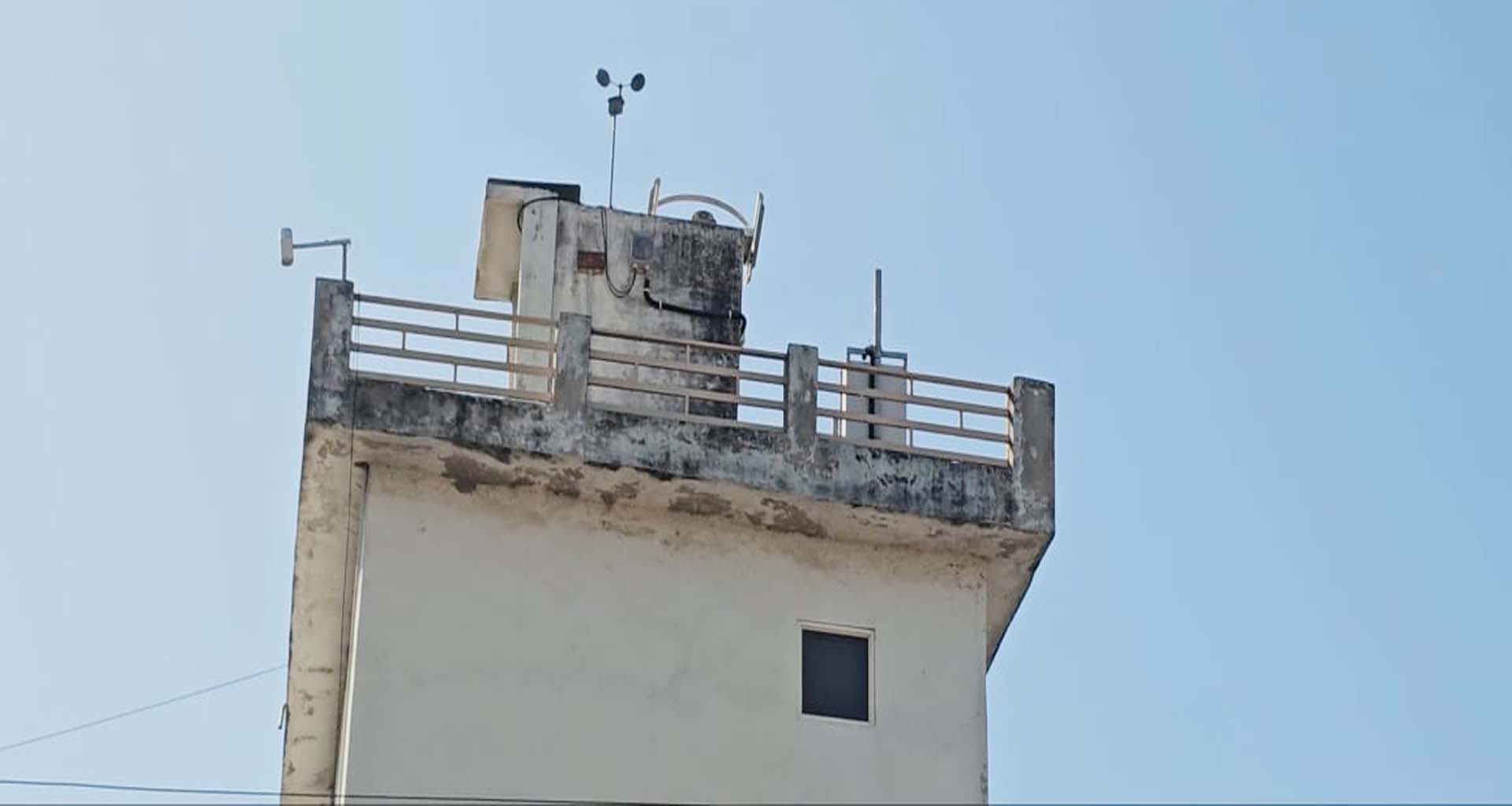 ડીસામાં સિઝનનો સૌથી ઠંડો દિવસ : પારો ગગડીને 8.4 ડિગ્રીએ પહોંચ્યો