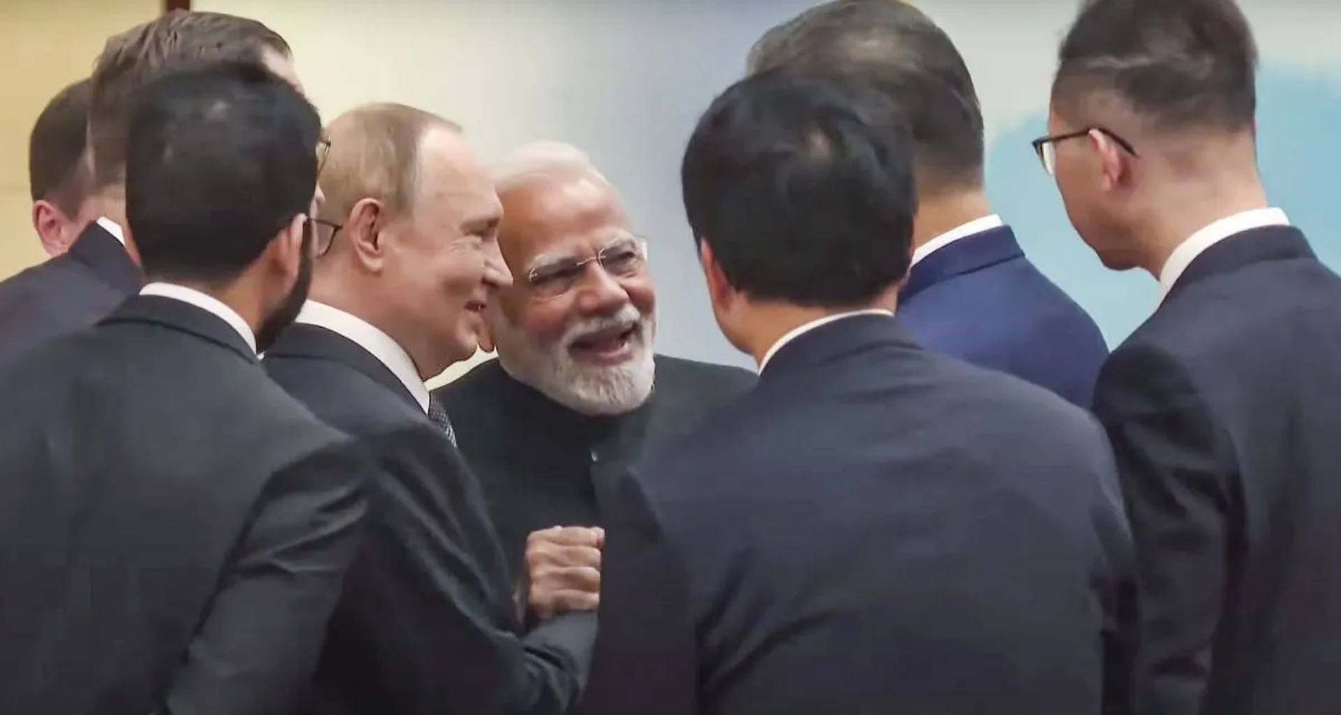 મોદી-પુતિન-જિનપિંગની મુલાકાતથી અમેરિકા હચમચી ગયું, હવે ડેમેજ કંટ્રોલ કરવાનો પ્રયાસ કરી રહ્યું છે; જાણો શું કહેવામાં આવ્યું?