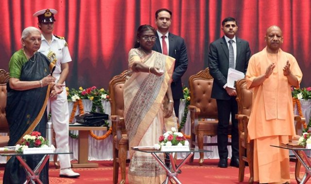 ભારતના રાષ્ટ્રપતિએ મહાયોગી ગુરુ ગોરખનાથ આયુષ યુનિવર્સિટીનું ઉદ્ઘાટન કર્યું