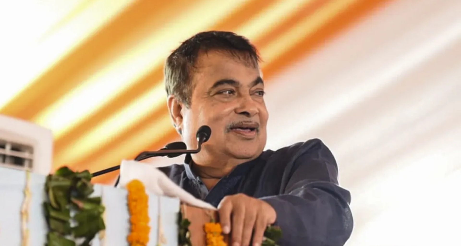 કોંગ્રેસના ધારાસભ્યએ નીતિન ગડકરીને પીએમ બનાવવાની માંગ કરી