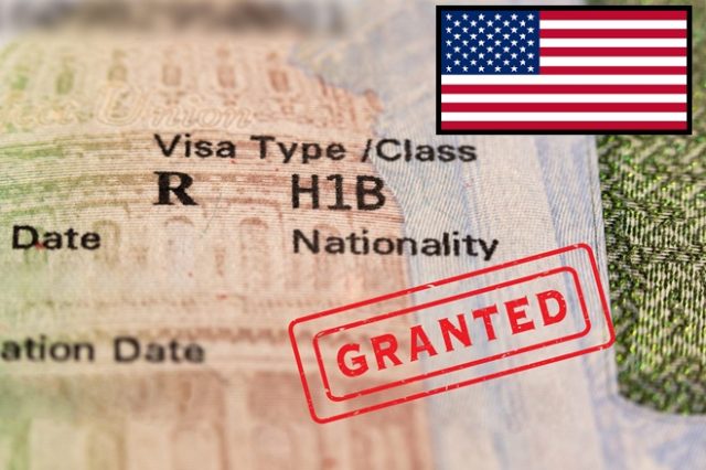 H-1B વિઝા ધારકોના બાળકો પર તેમનો સુરક્ષિત કાનૂની દરજ્જો ગુમાવવાનું જોખમ; USCIS નીતિમાં નવા ફેરફાર