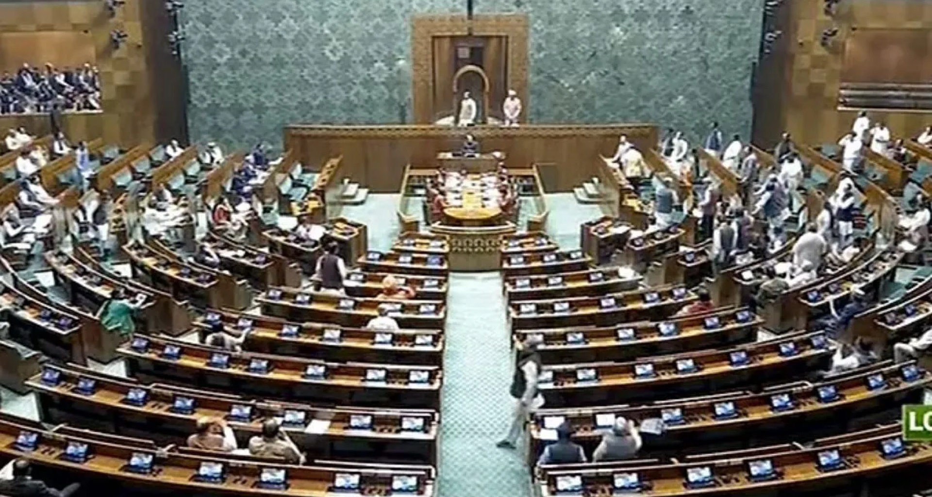 સંસદ બજેટ સત્ર 2026 લાઈવ: લોકસભામાં સ્પીકર પર કાગળો ફેંકનારા સાંસદોને સસ્પેન્ડ કરવામાં આવ્યા