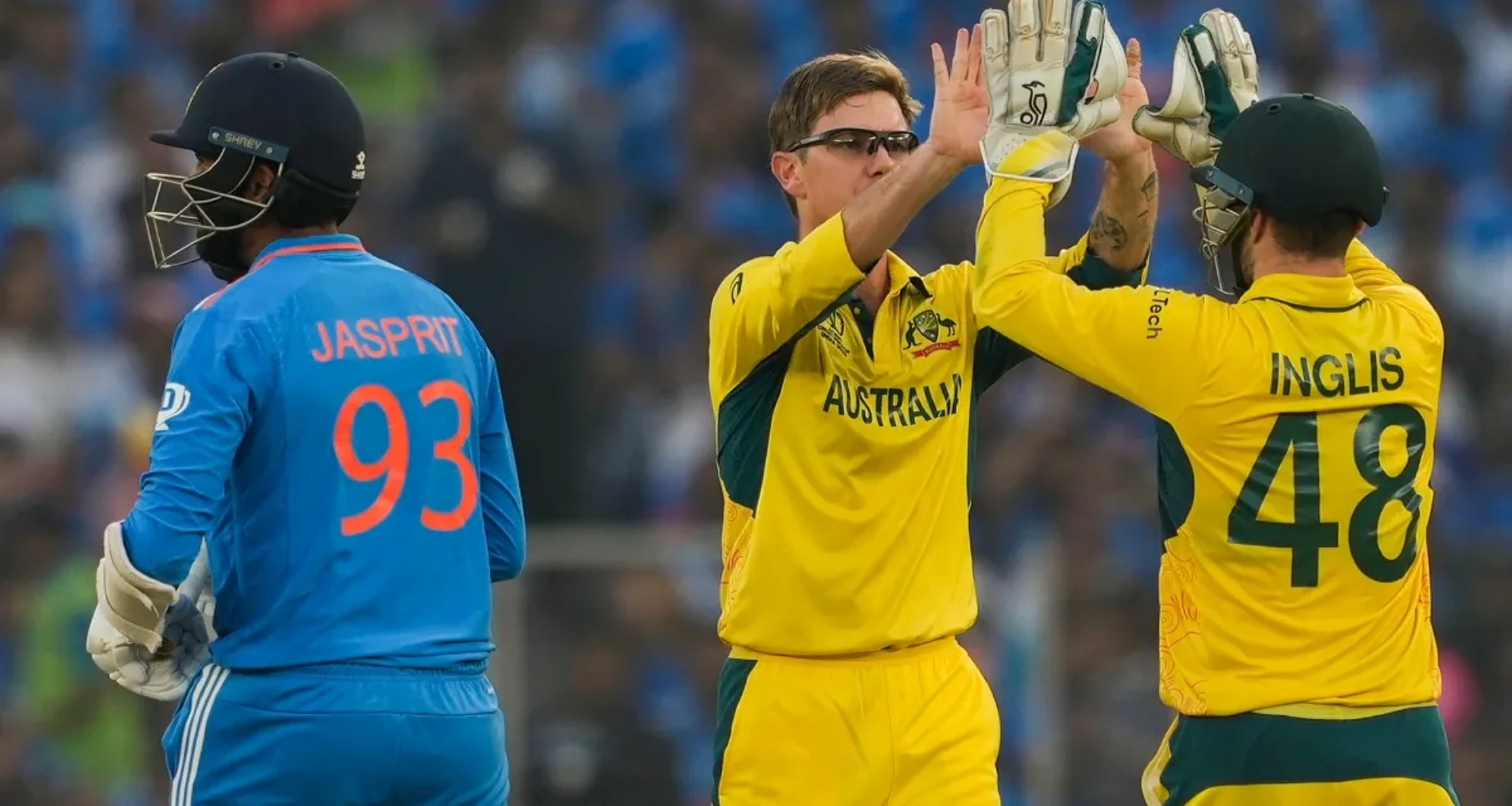 IND vs AUS ODI સિરીઝ પહેલા ટીમને મોટો ઝટકો, આ બે ખેલાડીઓને બહાર કરવામાં આવ્યા