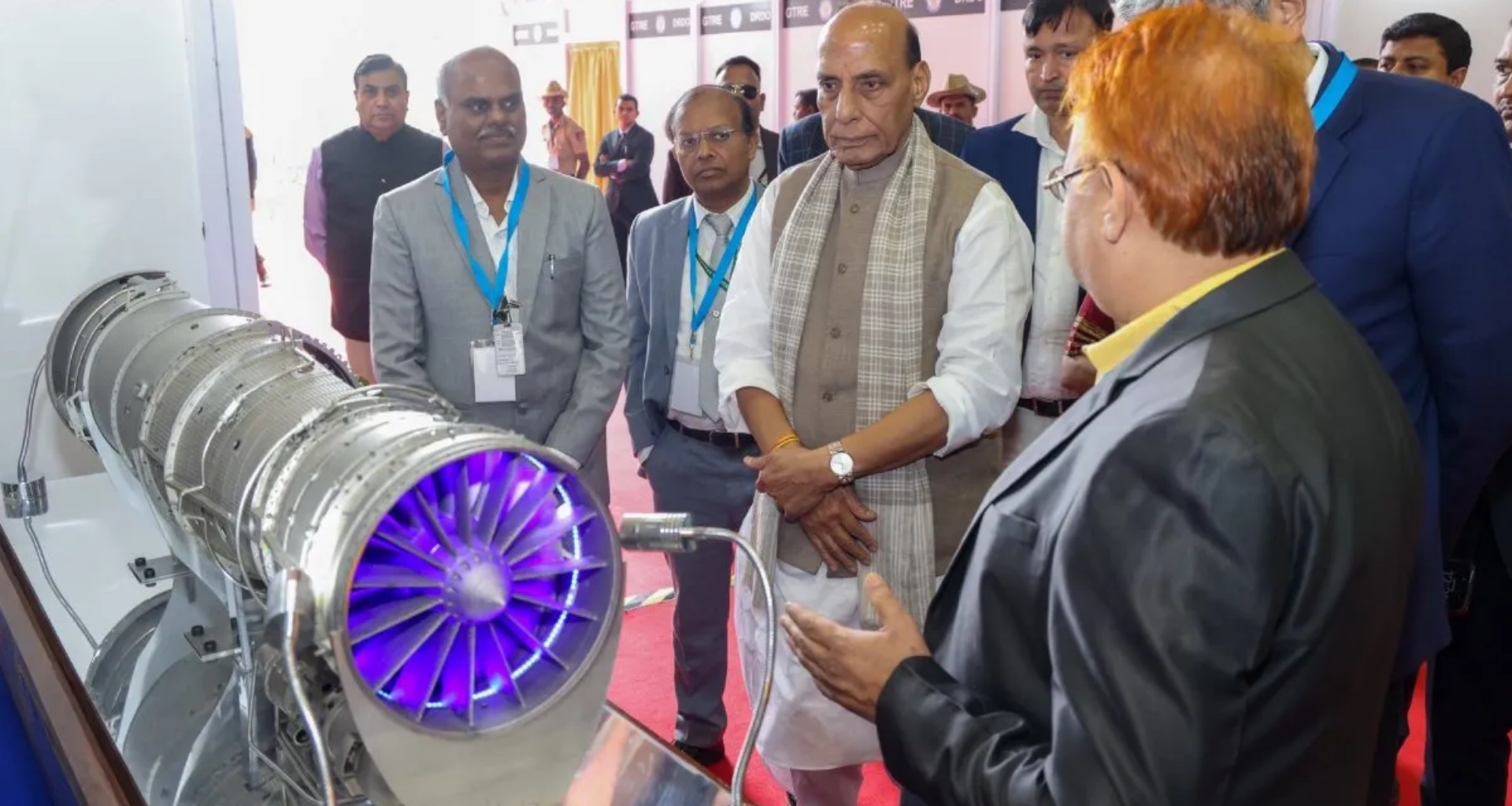 "તમારી પાસે પાંચ વર્ષ છે...," સંરક્ષણ પ્રધાન રાજનાથ સિંહે જેટ એન્જિન અંગે DRDO ને કહ્યું...