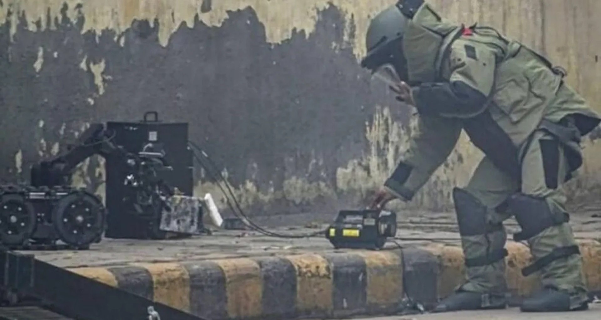 રાજૌરીમાં IED મળી આવ્યો, વિસ્ફોટ દ્વારા નાશ કરાયો