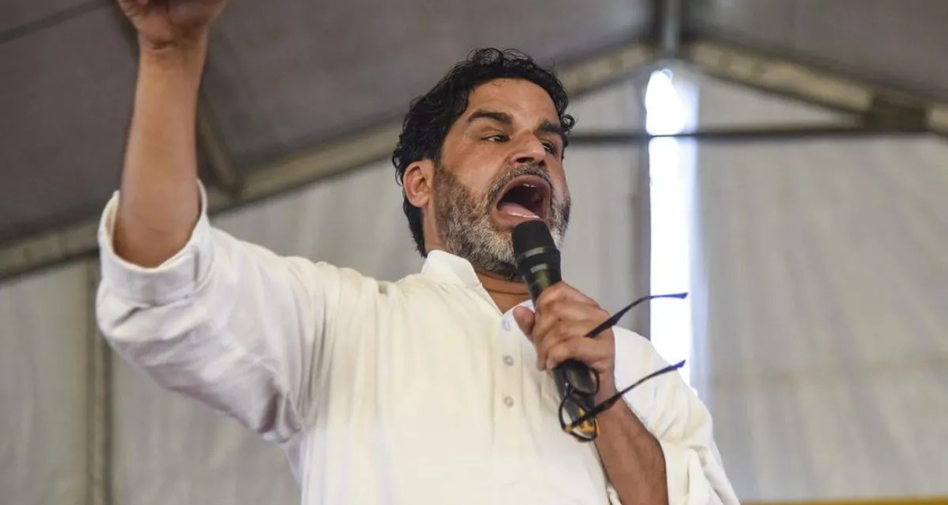 પટનામાં પોલીસ અને જનસુરાજ પાર્ટીના કાર્યકરો વચ્ચે ઝપાઝપી