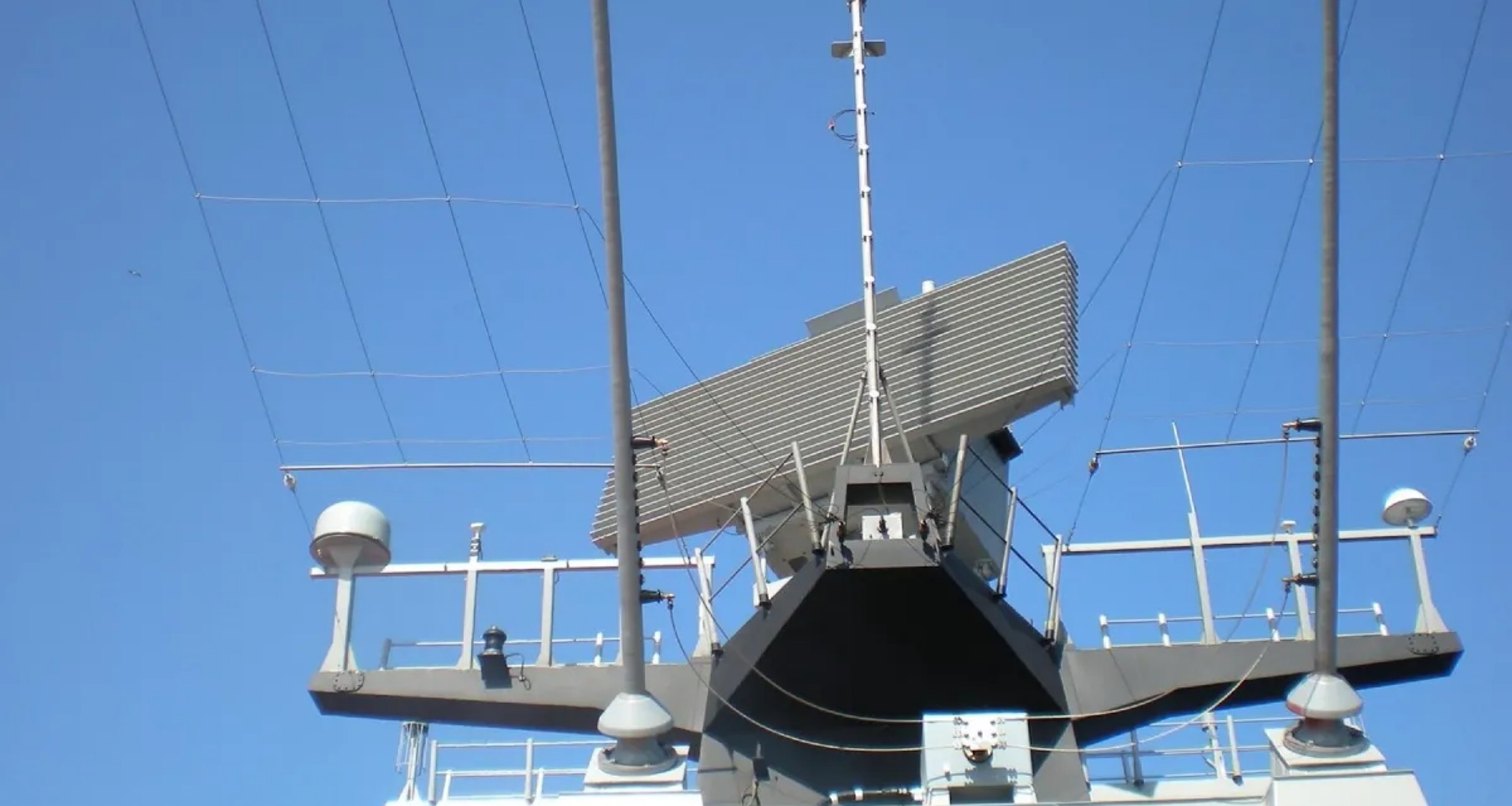 TASL ના કર્ણાટક પ્લાન્ટમાં ઉત્પાદિત, સ્પેનની બહાર પ્રથમ વખત લાન્ઝા-એન રડાર કાર્યરત થયું