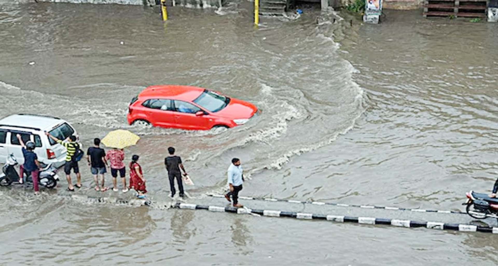 ભારે વરસાદથી અજમેર અને પુષ્‍કરમાં પૂર જેવી સ્‍થિતિ સર્જાઈ
