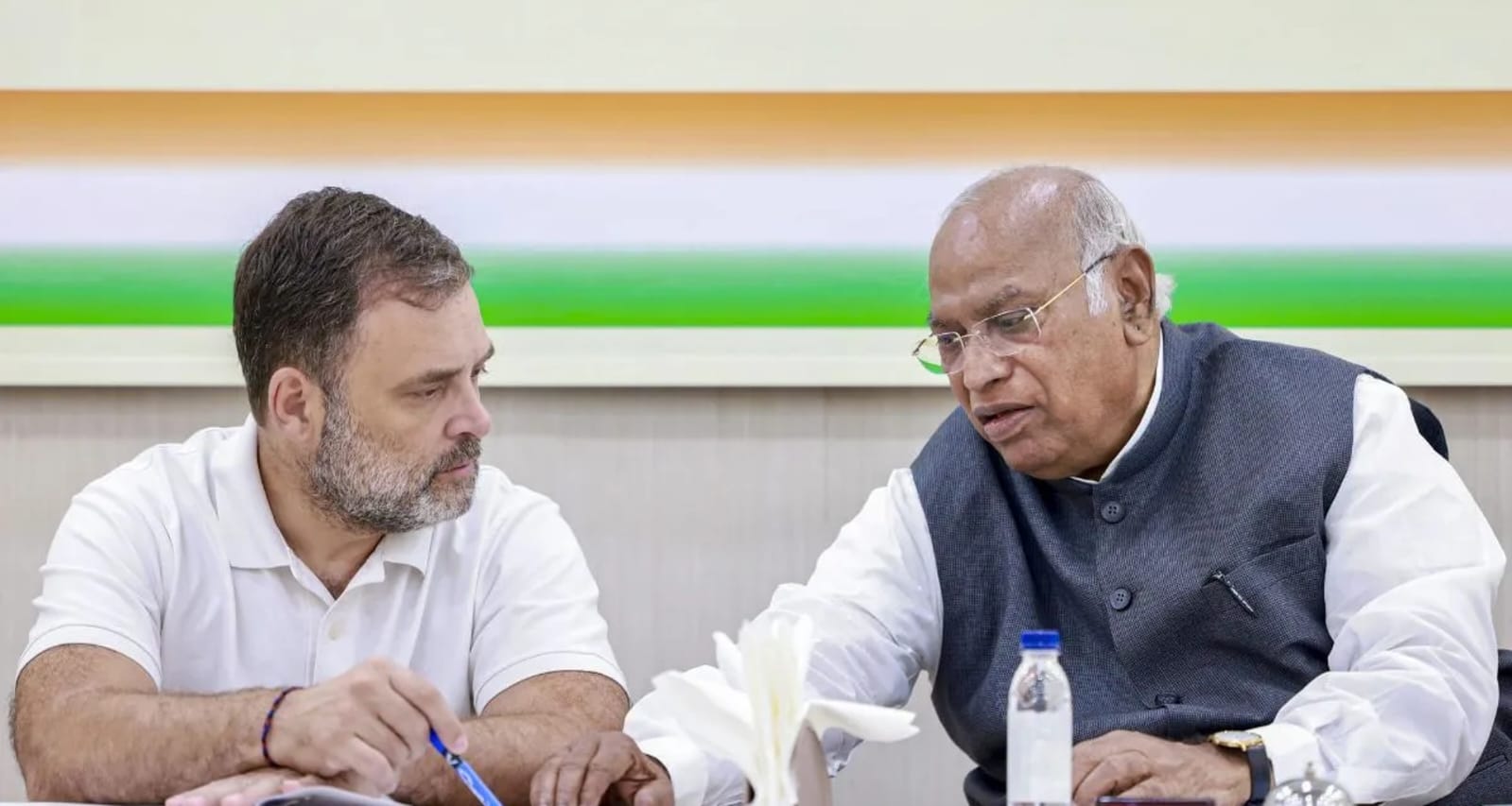 ચૂંટણી 2026: કોંગ્રેસે પોતાના જ ધારાસભ્યો ગુમાવ્યા!