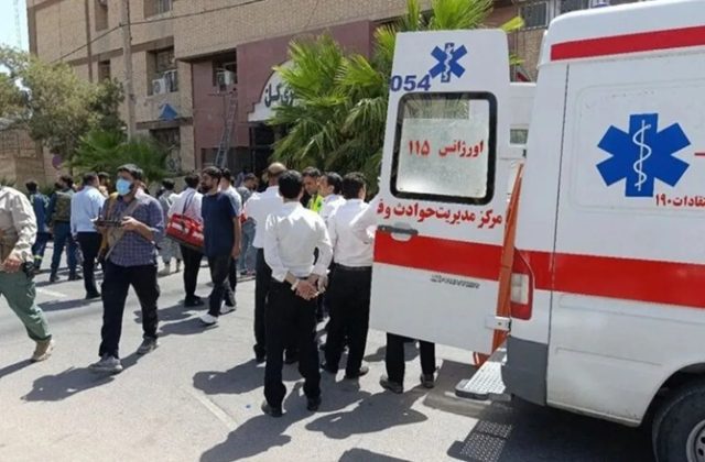 ઈરાન આતંકવાદી હુમલો: ઝાહેદાનમાં ન્યાયતંત્રની ઇમારત પર બંદૂકધારીઓનો હુમલો, 3 હુમલાખોરો સહિત 8 લોકોના મોત