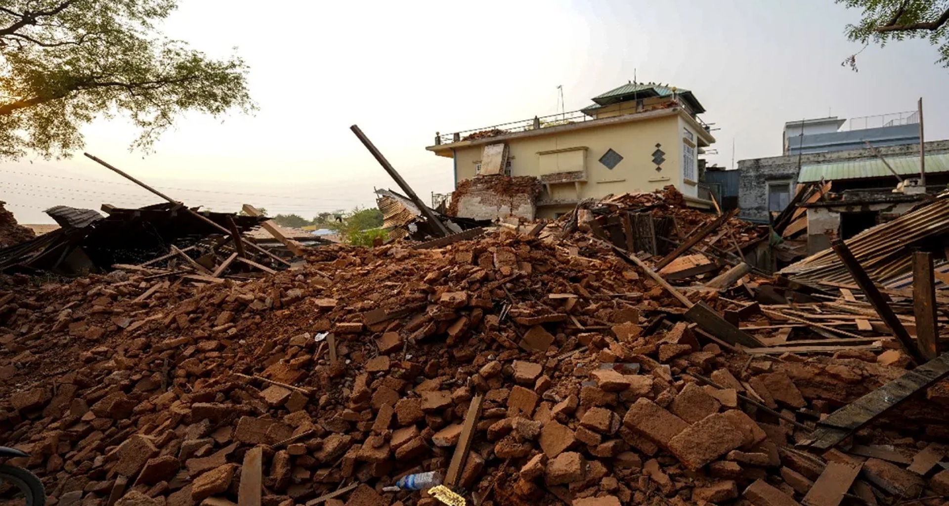 મ્યાનમારમાં ફરી ભૂકંપના ઝટકા, ધરતી ધ્રુજી; જાણો તેની તીવ્રતા