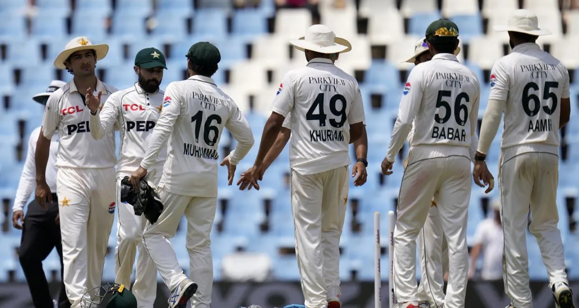 ત્રણ વર્ષ પહેલાં પ્રતિબંધિત થયા બાદ 38 વર્ષીય ખેલાડીને પાકિસ્તાનની પ્લેઇંગ ઇલેવનમાં સામેલ કરવામાં આવ્યો