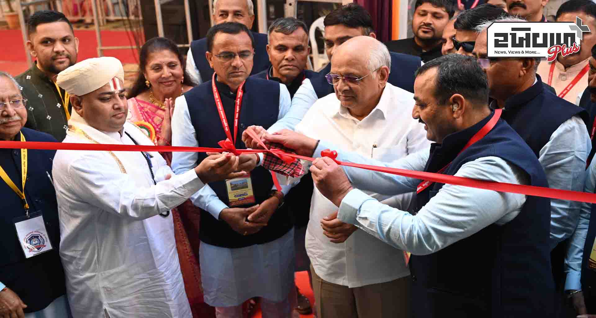 મુખ્યમંત્રી ભૂપેન્દ્રભાઈ પટેલના હસ્તે મહેસાણા જિલ્લાના ઝુલાસણ ખાતે પ્રાથમિક શાળાનું લોકાર્પણ