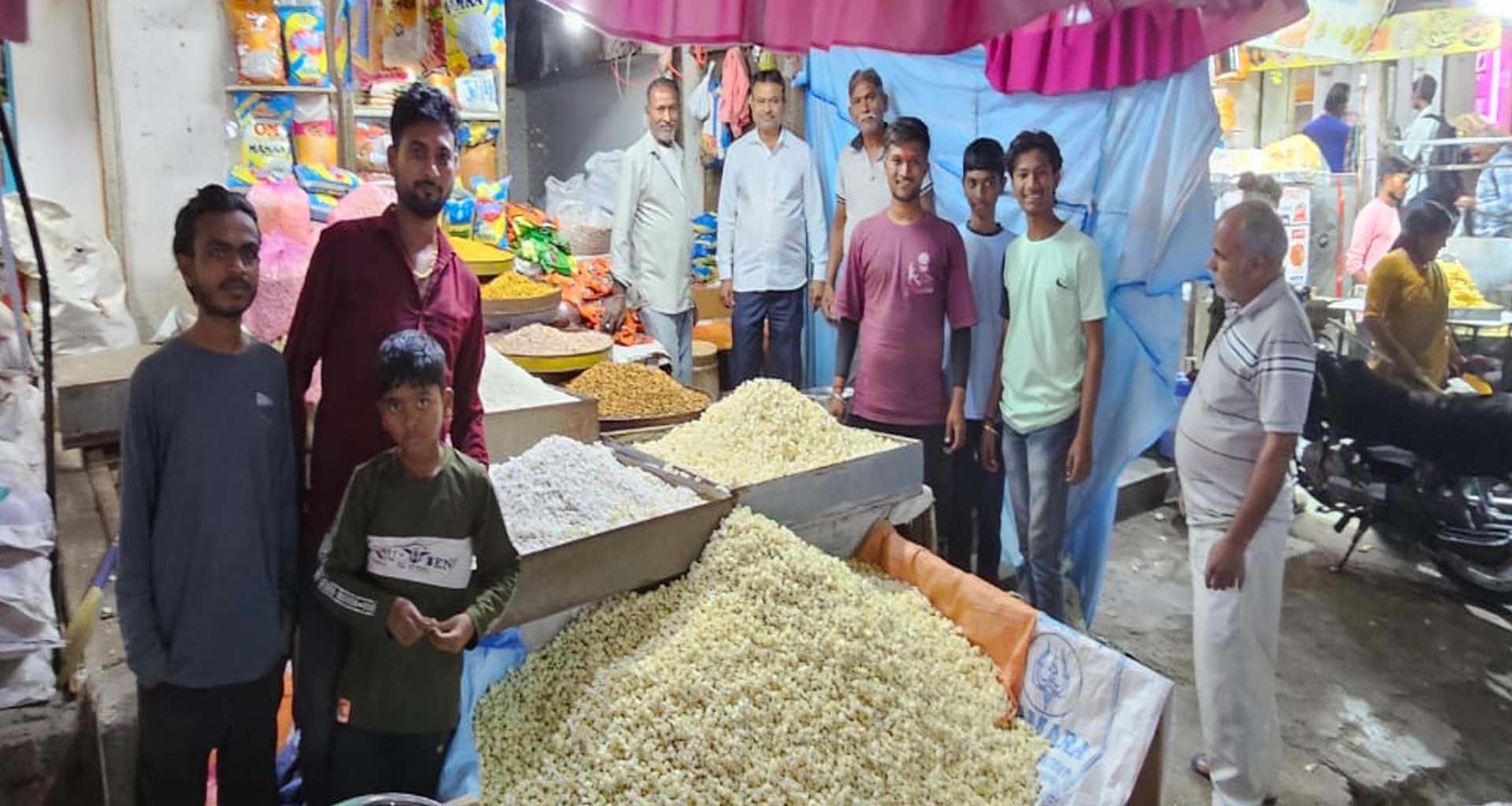 ડીસામાં હોળી પર્વે દેશી ધાણીનું અનેરું મહત્વ