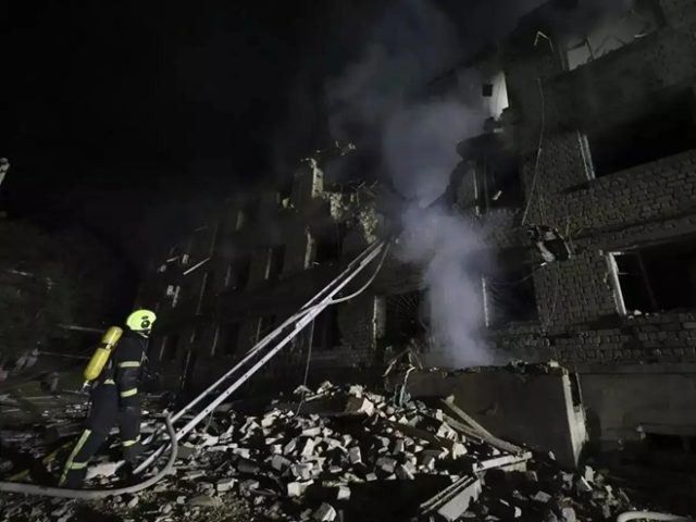 રશિયાએ જાહેર કર્યું કે તેમના દ્વારા યુક્રેનમાં રાતોરાત લશ્કરી લક્ષ્યો પર હુમલા કરવામાં આવ્યા