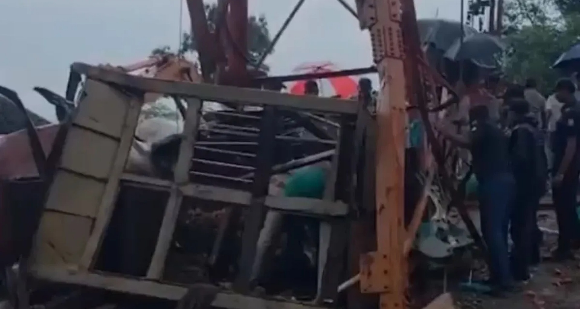 પંચમહાલમાં મોટો અકસ્માત, કાર્ગો રોપવે તૂટી પડતાં 6 લોકોના મોત; બચાવ કામગીરી ચાલુ