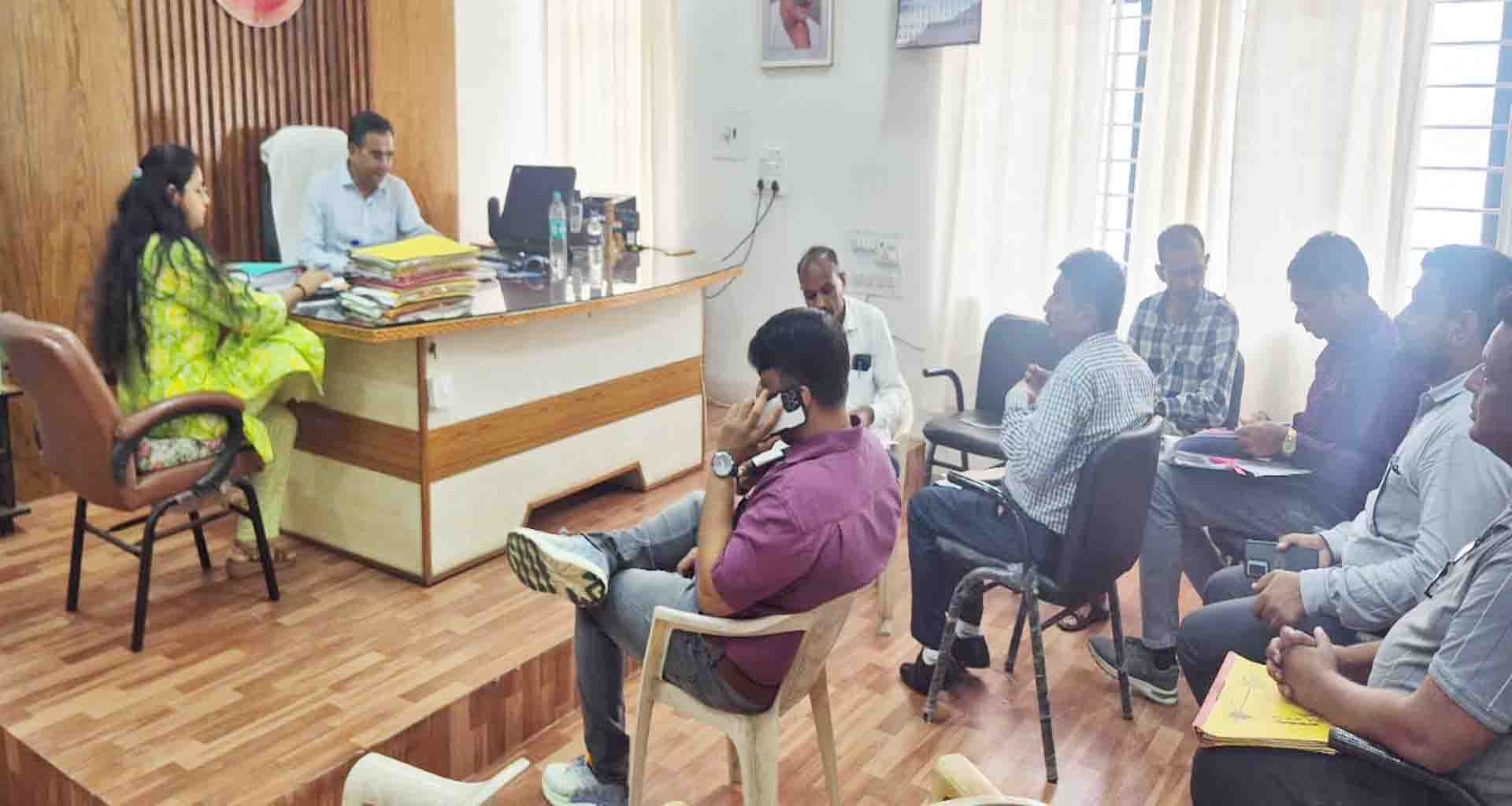 ડીસા નગરપાલિકા કચરા કૌભાંડ મુદ્દે સીટ ટીમ દ્વારા તપાસનો ધમધમાટ