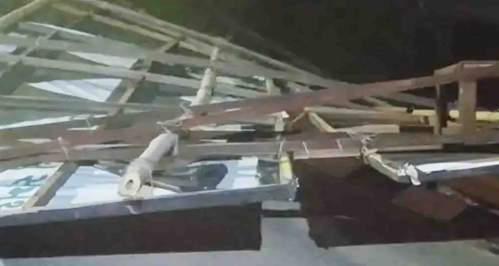 મહેસાણા-ઊંઝા હાઇવે પર રામોસણા બ્રિજ પાસે  હોર્ડિંગ તૂટી પડ્યું