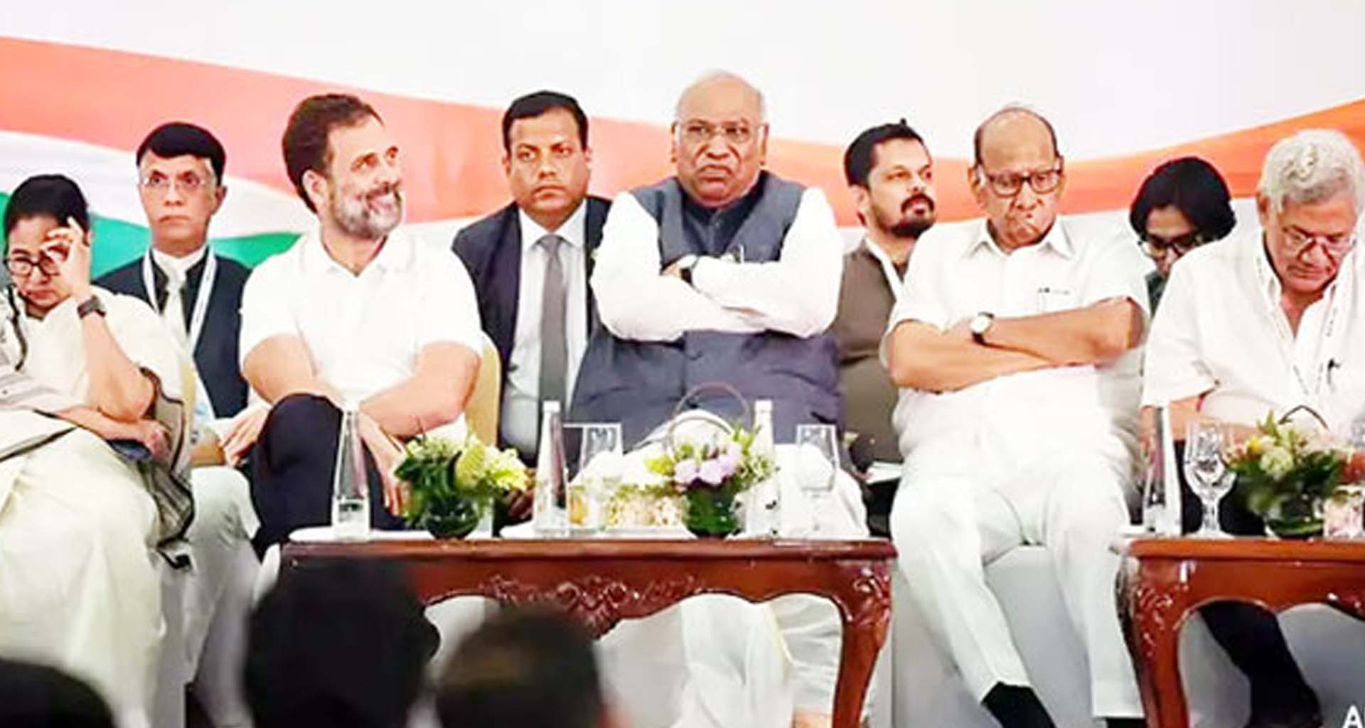 આવતીકાલે વિપક્ષી ગઠબંધનની બેઠક : સરકારને ઘેરવા પ્રયાસ કરશે