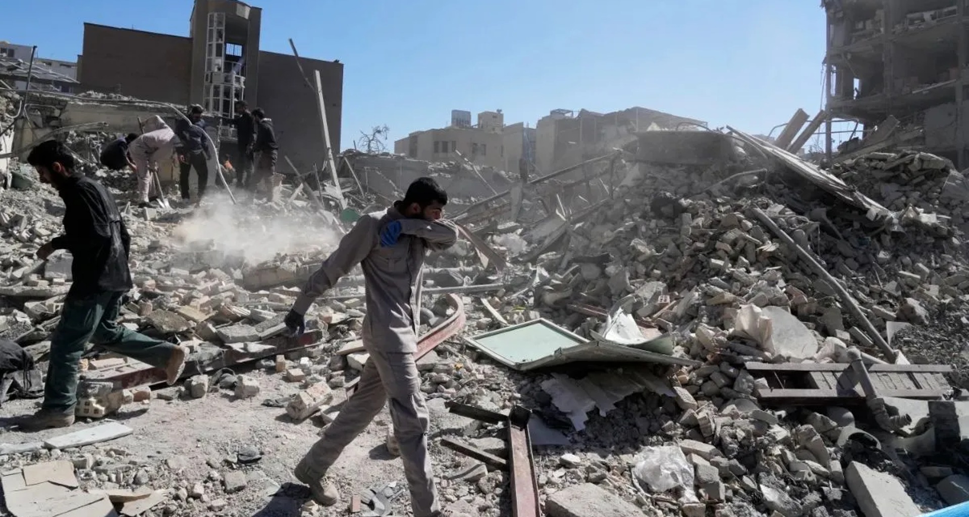 ઈરાન ઇઝરાયલ યુદ્ધ: IDF એ ઇરાનના YAK-130 ફાઇટર જેટને તોડી પાડ્યું